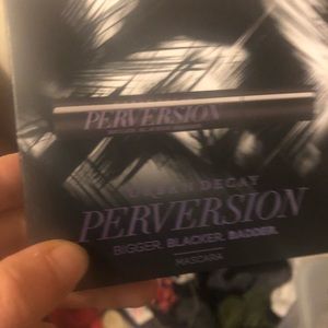 Travel sample urban decay mascara